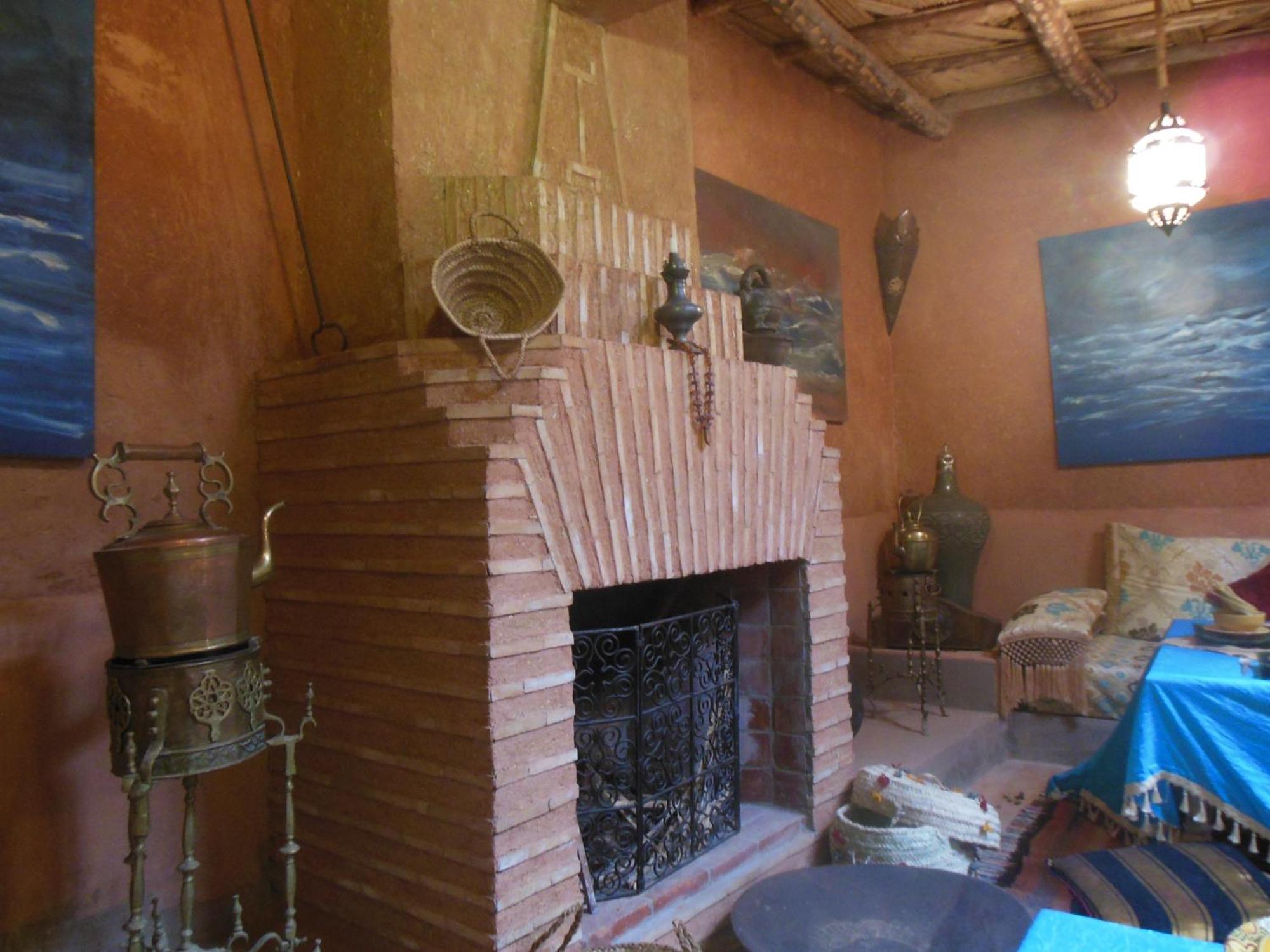 Bed and Breakfast Kasbah Du Peintre Айт-Бен-Хадду Экстерьер фото