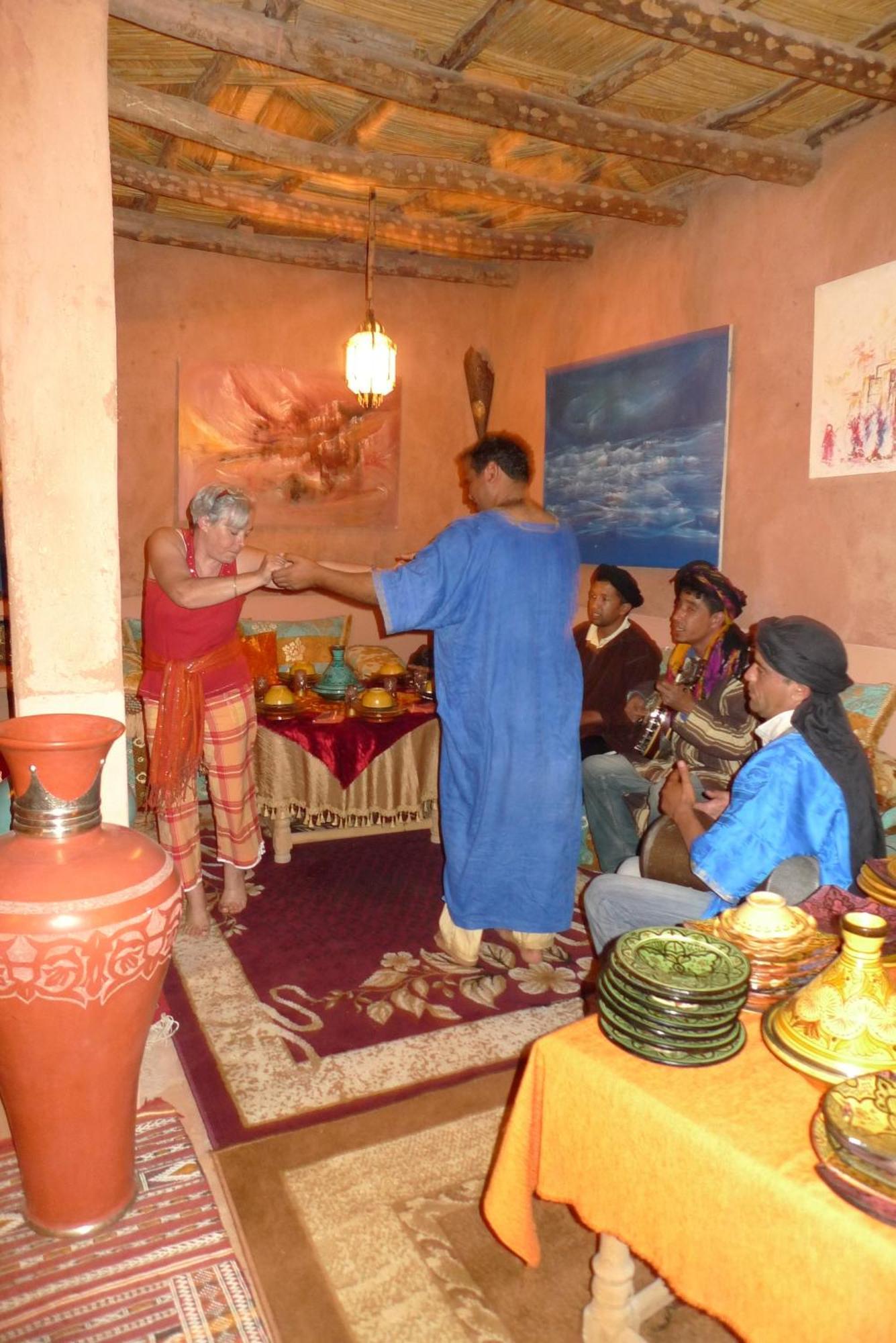 Bed and Breakfast Kasbah Du Peintre Айт-Бен-Хадду Экстерьер фото