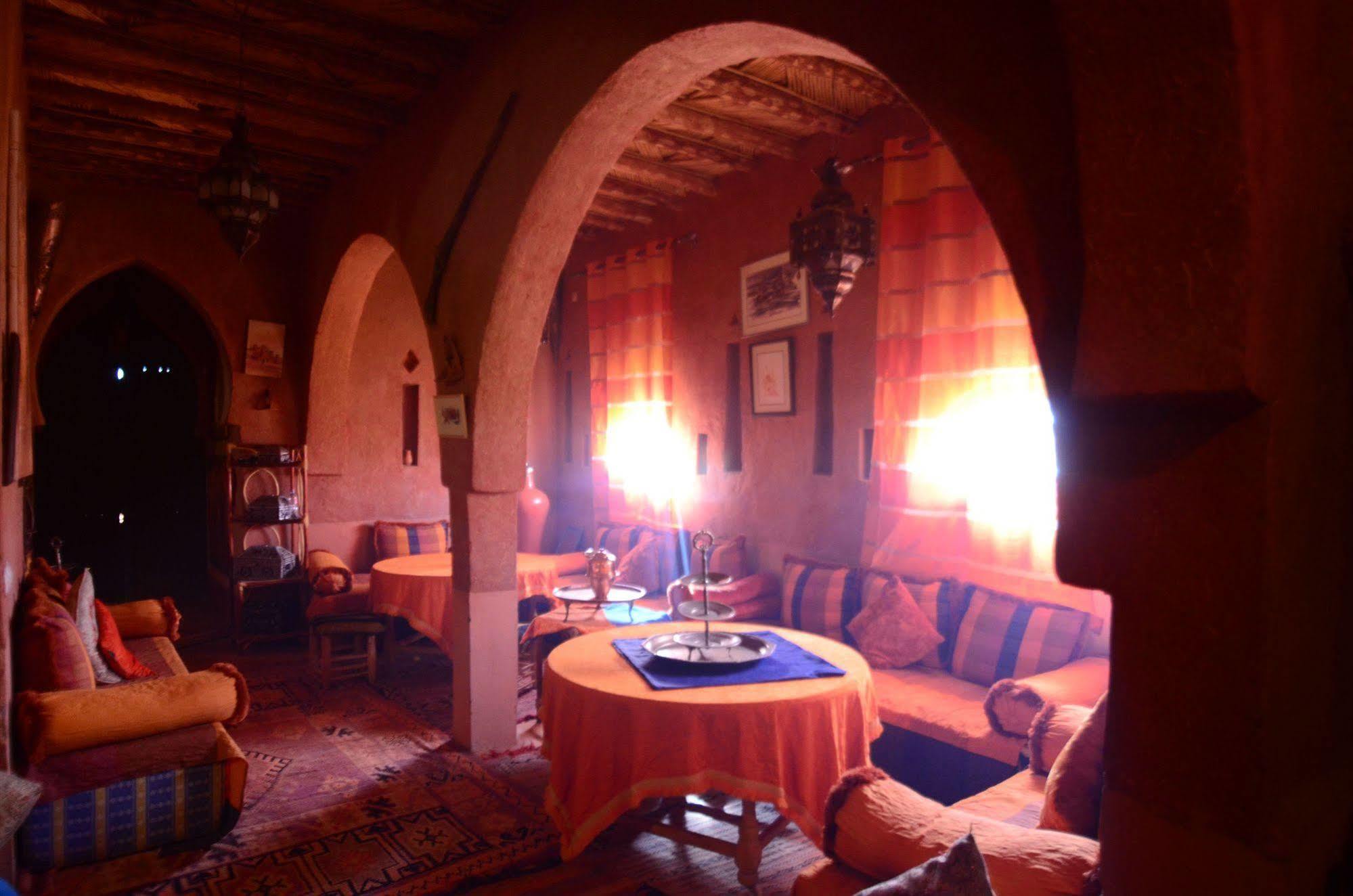 Bed and Breakfast Kasbah Du Peintre Айт-Бен-Хадду Экстерьер фото
